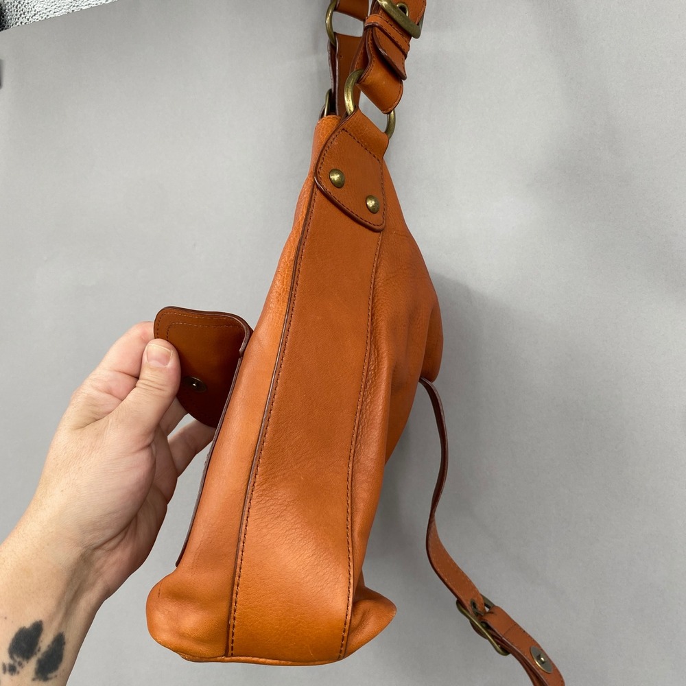 Etienne Aigner Leather Shoulder Bag Large Cognac Orange Brown Hobo Pocket Purse - Picture 7 of 16